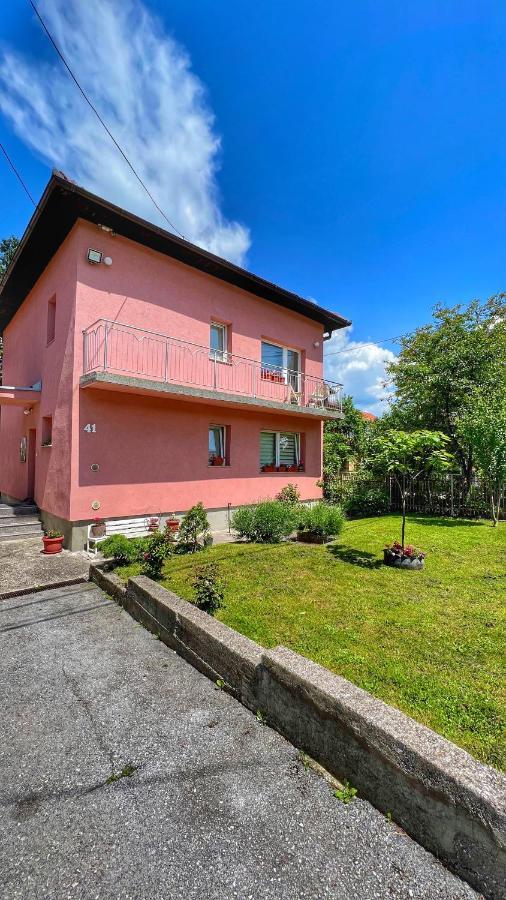 Guest House Bosnian House Hrasnica Exterior photo